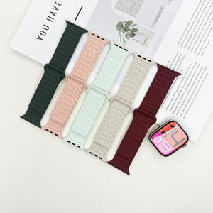 <span class=keywords><strong>Correa</strong></span> de Reloj Magnética de Silicona Compatible con <span class=keywords><strong>Apple</strong></span> <span class=keywords><strong>Watch</strong></span> Ultra Series 11 10 9 8 SE, <span class=keywords><strong>Correa</strong></span> de Repuesto Deportiva Suave para Reloj Inteligente - Product Image 3