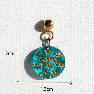 Venta al por mayor de accesorios de joyería DIY de cobre chapado en oro de 18k para mujer, con colgante de circonita de cobre con diseño de sol, estrella y amor, para collares y pulseras - Product Image 6