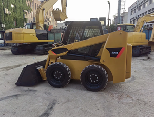 Chine Dernier cri 226B Mini Skid Steer Loader Grabber Petite Skid Steer Backhoe 5Ton Skid Steer Loader Radio Control à vendre - Product Image 2