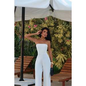 Combinaison sans bretelles en tissu tricoté blanc pour l'été - Product Image 4