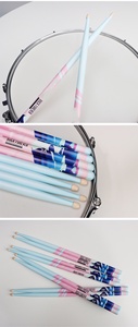 <span class=keywords><strong>Baquetas</strong></span> pintadas y <span class=keywords><strong>decoradas</strong></span> de fábrica para el Festival de música Performance Drum Stick Accesorio de percusión - Product Image 4