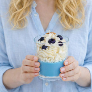 Candela Profumata Creativa a Tema Dessert in Cera di Soia per Decorazione Casa, Regalo di Compleanno, San Valentino e Feste - Product Image 5