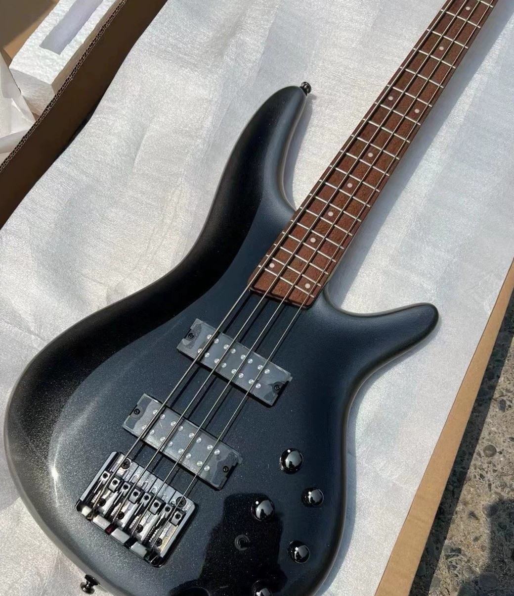 สีดำ(4สาย)