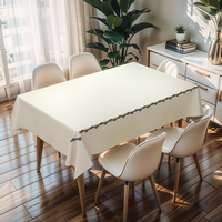 Nappe rectangulaire robuste RNPT en PVC durable pour restaurant et hôtel
