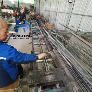 Chine Fabricant en gros Acier perforé à section en C Souvent utilisé comme support de suspension ou bras de support pour chemins de câbles - Product Image 2