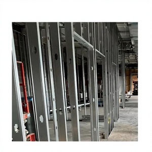 亜鉛メッキC型チャンネル金属スタッド＆トラック、マンションの乾式壁仕切り天井フレーミング用のモダンで耐久性のあるファーリングチャンネル - Product Image 1
