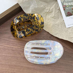 युशी 10 सेमी राउंड एसीटेट शार्क क्लिप हेडपीस क्लिप हेडपीस के लिए लड़कियों के लिए रचनात्मक घुमावदार हेयरपिन - Product Image 2