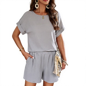 Ensemble en coton gris pour femmes, 2 pièces, couleur unie, haut à manches courtes avec short, respirant, à porter au quotidien - Product Image 3