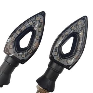 Luz Intermitente LED Universal para Motocicleta SX, 12V, Diseño Hueco en Forma de Diamante Ahumado - Product Image 3