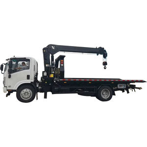 Camión de Remolque Profesional ISUZU con Grúa Telescópica Integrada y Plataformas Deslizantes para Diversos Rescates en Carretera - Product Image 1