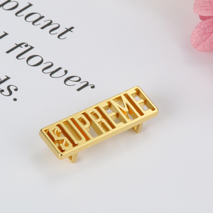 Decoraciones Metálicas Personalizadas para Zapatos de Fábrica, Logotipo de Marca Grabado e Impreso, Etiquetas para Cordones de Zapatos, Dubraes - Product Image 3