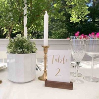 Style nautique rustique mariage et fête événement Table numéro titulaire Base pin bois Menu support