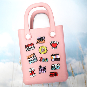 Sản Phẩm Mới 2025 Tự Làm Phim Hoạt Hình Giày Charms Chúa Giêsu Loạt Cá Nhân Giày Charms Cho Giày Charms Phụ Kiện - Product Image 5