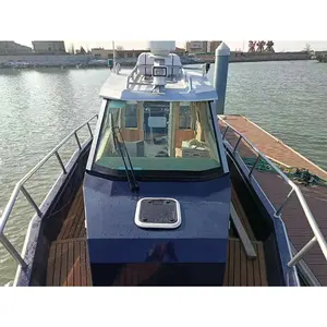 Commerciële Vissersboot 9.5M Aluminium Kleine Boten Fabriek Aangepaste Boot Met Slaapkamer Luxe Jacht