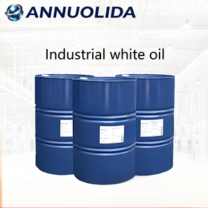 Huile minérale blanche de qualité industrielle, huile de paraffine liquide, lubrifiant antirouille pour le traitement des métaux, disponible en fût de 200 L - Product Image 1