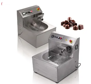 Kleine Melk Schaal Truffels Hollow Star Cup Chocolade Making Machine Prais Temperatuurregeling Met Mixer Temperen Machiner Prijs