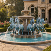 Hotel Plaza Landschaftsprojekt Großer Outdoor-Marmorbrunnen mit 4 Bronze-Pferdestatuen Wasserspiel