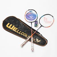 Personnalisé 5 couleurs poids léger 95g 2-pack raquette de badminton cadre en alliage d'aluminium arbre en acier raquette de badminton avec sac