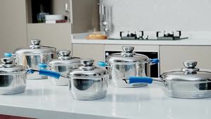 Vente en gros de 16 pièces d'ustensiles de cuisine en acier inoxydable avec fond épais en 9 marches marmites et poêles antiadhésives et bouilloire cadeau ustensiles de cuisine - Product Image 3