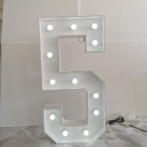 Letras de Madera Blancas Personalizadas para Marquesina, Letrero con Número LED de 4 pies con Garantía de 3 Años para Decoración de Bodas y Fiestas - Product Image 5