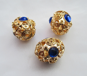 Cuentas de filigrana de latón con diamantes de imitación de cristal 22x18,5mm Espaciador de cuentas huecas Olivary - Product Image 4
