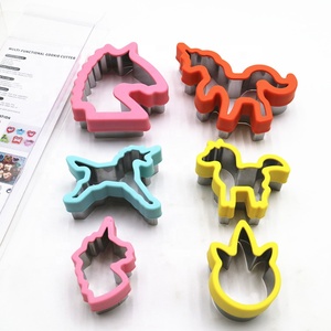 Ensemble de découpoirs à sandwich en forme de licorne en acier pour enfants, découpoir à sandwich visage de licorne, découpoir à biscuits <span class=keywords><strong>cheval</strong></span> - Product Image 1