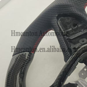 Volant de direction pratique en fibre de carbone perforée avec surpiqûres rouges et bande supérieure pour Infiniti Q50 – Vente chaude - Product Image 6