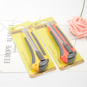Venta directa de fábrica de cuchillos multiusos, cortadores de papel, cuchillas industriales grandes y gruesas de 18 mm, cuchillos para papel pintado. - Product Image 4