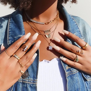 เครื่องประดับที่มีสไตล์ประณีต18K ชุบทอง316L สแตนเลสแหวนผู้หญิงหลายชั้นเพทายงานแต่งงาน4เพชรเปิด - Product Image 6