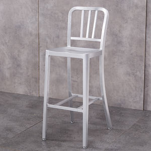 Tabouret de bar moderne en aluminium bleu marine pour extérieur, idéal pour jardin, hôtel, club et location pour événements (mariages, fêtes) - Product Image 1