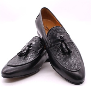 Chaussures légères pour hommes en cuir véritable avec détails à franges, adaptées aux occasions professionnelles et formelles - Product Image 2