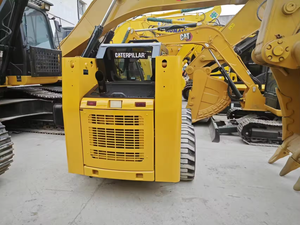 Minicargadora de ruedas Caterpillar 246D usada de 3 toneladas con accesorio de cubo Cat 246D de segunda mano de América - Product Image 2