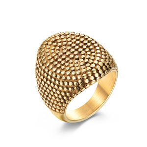 Bague texturée en forme de boule dorée pour hommes, en acier titane, style punk, bijoux cadeau - Product Image 1
