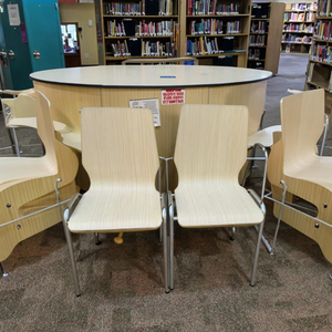 Bán Buôn Phổ Biến Đồ Nội Thất Trường Học Lớp Học Phòng Đào Tạo Stackable Bằng Gỗ Nghiên Cứu Ghế Với Văn Phòng Máy Tính Bảng Pad Cho Sinh Viên - Product Image 6