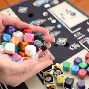 All'ingrosso colori personalizzati 16mm in plastica acrilica pietra D6 dadi gioco 2-colore 6 lati perla D6 cubo - Product Image 5