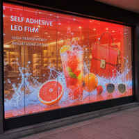 Film LED transparent adhésif pour vitrine de magasin, à coller sur le verre.