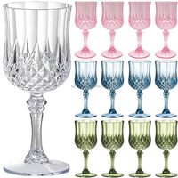 Verres à vin en plastique bleu vintage transparents style rétro pour réceptions de mariage et événements festifs