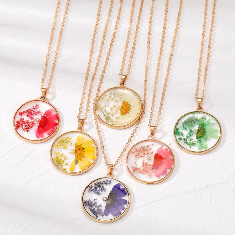 JJ-08 Wholesale Fashion Simple Neck Jewelry Resin Epoxy Round Pendant Pearl Preserved Real Daisy Dry Flower Necklace