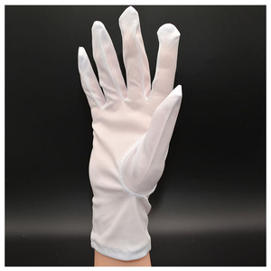 Gants en polyester blanc Qiong Liang, 32 points, triple bord côtelé, pour mariages, travail et usage industriel - Product Image 4