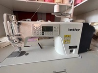 Máquina de Coser Plana con Alimentación de Tela por Motor Paso a Paso CNC de Accionamiento Directo Brother S-7180A