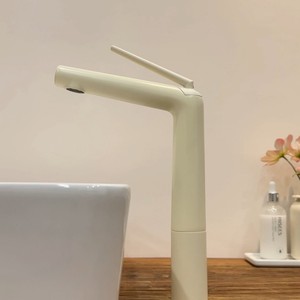 Robinet de lavabo haut de gamme en laiton blanc crème, mélangeur chaud et froid anti-éclaboussures avec poignée créative pour hôtels et appartements - Product Image 5