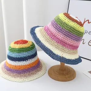 หมวกฟางกลางแจ้งสีรุ้งสำหรับผู้หญิงหมวกกันแดดพับได้สำหรับฤดูร้อน