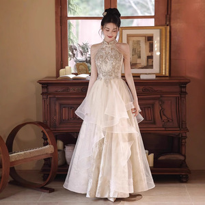 Halter-neck Evening Gown Champagne Color Empire Waist 3D Patterns Coming-of-age Ceremony Dress - Product Image 2