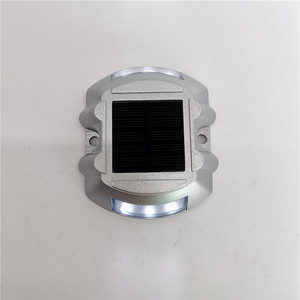 แผ่นสะท้อนแสงส่องถนนสำหรับทางหลวงระยะการมองเห็นที่ยาวนานส่งตรงจากโรงงาน - Product Image 6