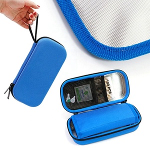 Venta al por mayor <span class=keywords><strong>de</strong></span> fábrica, Enfriador <span class=keywords><strong>de</strong></span> <span class=keywords><strong>insulina</strong></span>, estuche <span class=keywords><strong>de</strong></span> viaje, bolsa aislada <span class=keywords><strong>para</strong></span> diabéticos, pluma <span class=keywords><strong>de</strong></span> <span class=keywords><strong>insulina</strong></span>, <span class=keywords><strong>caja</strong></span> <span class=keywords><strong>de</strong></span> jeringa <span class=keywords><strong>de</strong></span> transporte con aguja - Product Image 3