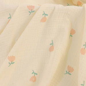 Tessuto in <span class=keywords><strong>Mussola</strong></span> <span class=keywords><strong>di</strong></span> Cotone Organico a Doppia Garza con Stampa Floreale 100% <span class=keywords><strong>di</strong></span> Alta Qualità 130GSM per Coperte Neonato e Camicie da Bambina - Product Image 3