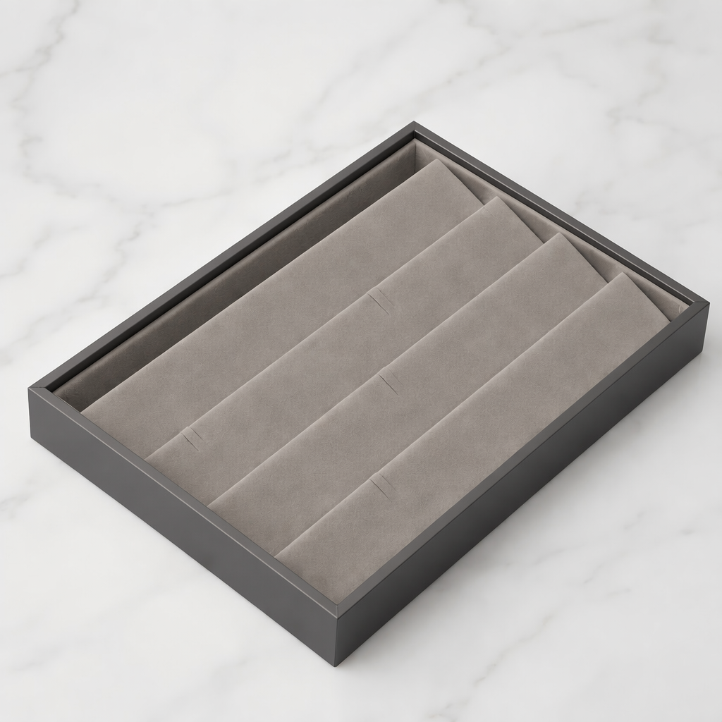 Diagonal Divider Tray