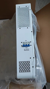 Off Grid chia giai đoạn biến tần <span class=keywords><strong>120V</strong></span> 240V 5KW 6KW 24V 48V năng lượng mặt trời biến tần lai với 100A MPPT <span class=keywords><strong>charge</strong></span> <span class=keywords><strong>controller</strong></span> - Product Image 6
