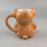 Tasse à eau en céramique créative transfrontalière de grande valeur, motif ours en peluche mignon, cadeau d'anniversaire pour les amoureux, pour les cadeaux promotionnels