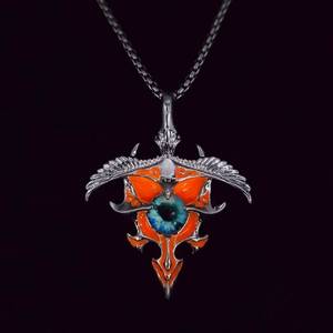Collier pendentif œil mystique gothique hypoallergénique avec pointe <span class=keywords><strong>de</strong></span> flèche ailée bleue et chaîne en argent massif - Product Image 1